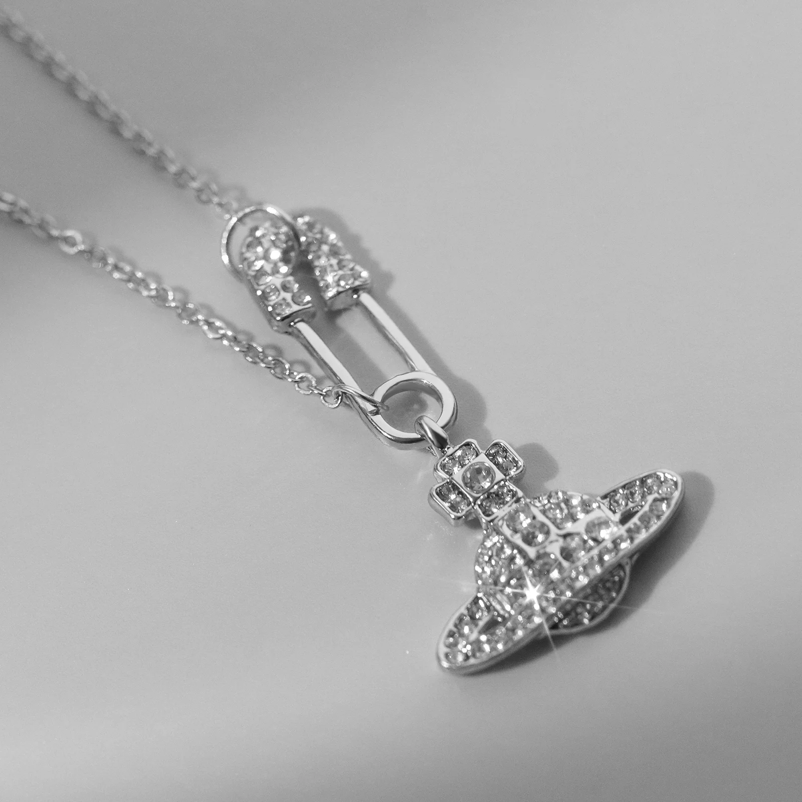 

Crystal Saturn Pendant Necklace Earrings for Women Choker Dangle Drop Earring Wedding Jewelry on the Neck Accessories Party Gift