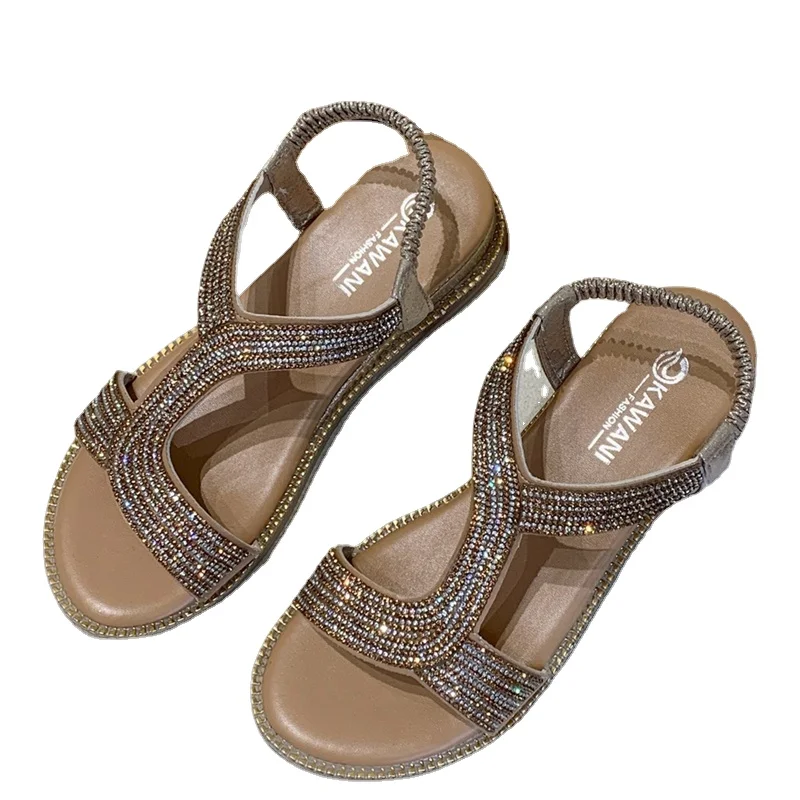 

2021 new Rhinestone Sandals New summer Xiao Po heel Flat bottom Women's beach shoes T-shaped Roman shoes with drill