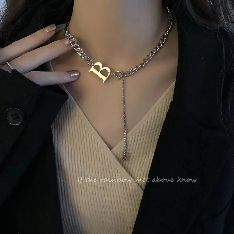 

New 2021 pendant on women's neck Titanium steel B letter necklace Gothic chain jewelry decoration girl necklace