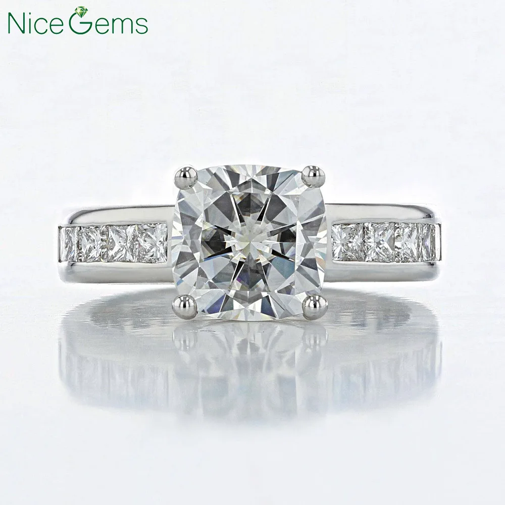NiceGems 14K Белое Золото 3ct 8.5мм Квадратный Ограночный Бриллиант DF Цвет Кольцо с Боковыми Принцессами для Женщины.
