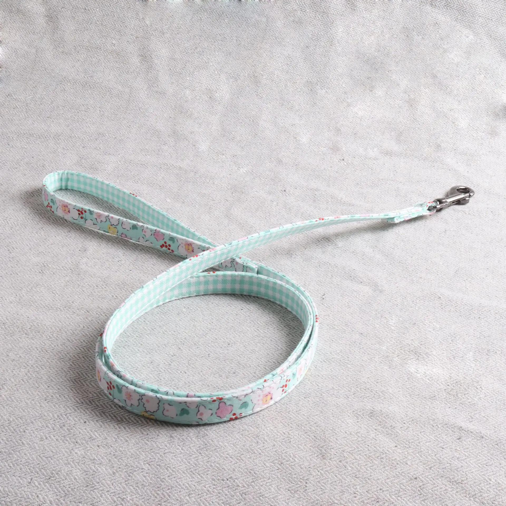 Мягкий ошейник для собак ткань милый стиль домашних животных цветочный дизайн с