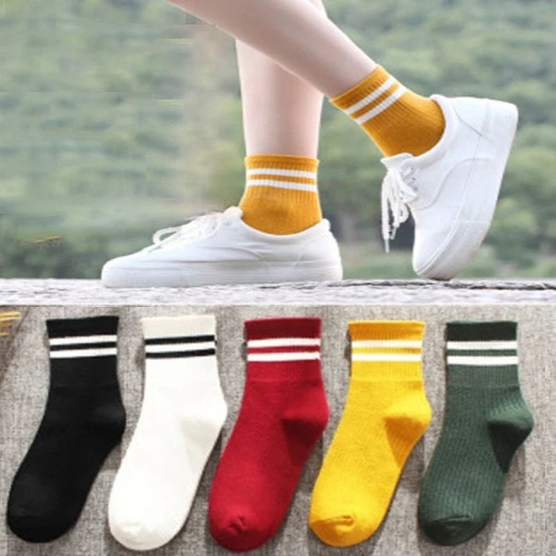 

5 Pairs Cotton Striped Crew Socks Colorful Female Socks Harajuku Retro Socks College Style Funny Socks Sport Long Socks Men