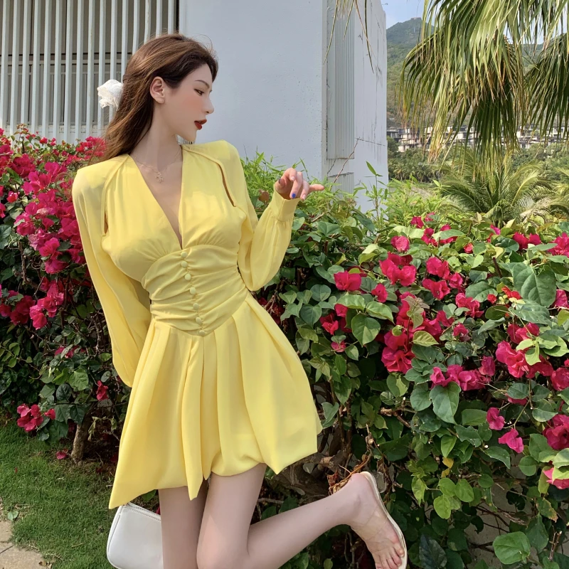 

New 2021 Summer Solid Color Sexy Mini Dress V Neck High Waist A Line Long Sleeve Dresses Women Vintage Robe Hollow Out Y898