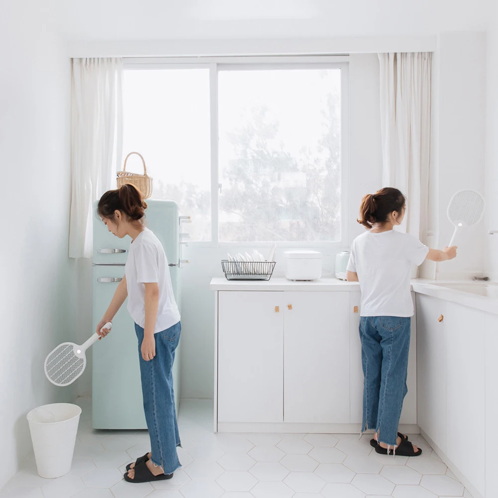 

Insect Racket Swatter 3000V Electric USB Rechargeable Mosquito Fly Killer LED Light Home Bug Zapper Trap