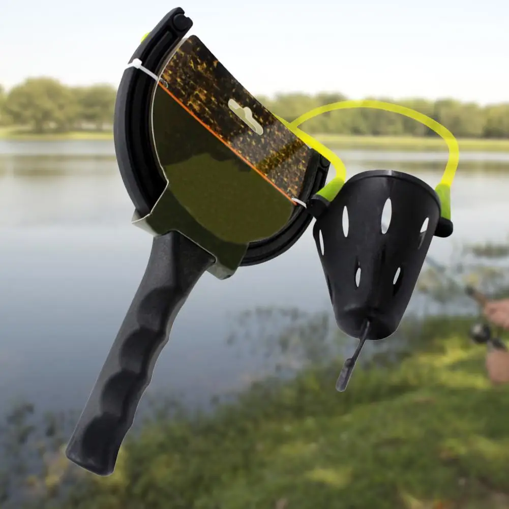 Bait Feeder Durable Plastic Easy to Carry Slingshot Pinball Feeder Throwing Tool   Fishing Throwing Tool  for Carp