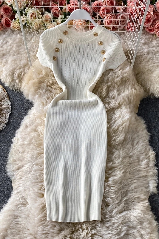 

2021 Summer Sexy Rivet Decoration Women Slim High Waist Mini Knitted Dress Buttock Wrap Short Sleeve Elegant Bodycon Dresses