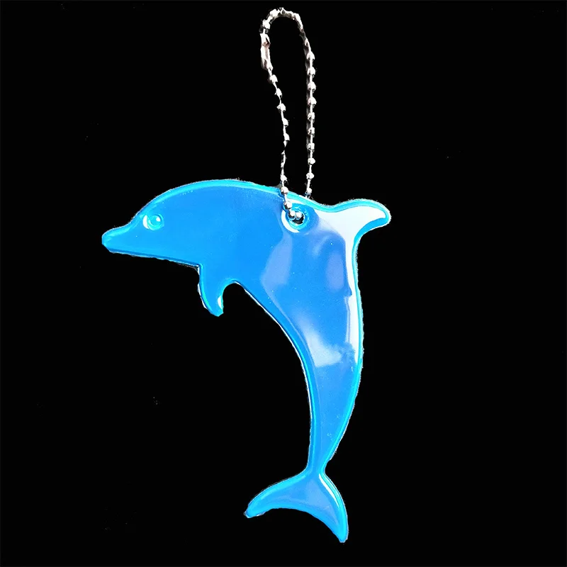 light blue Дельфин модель мягкий ПВХ отражатель светоотражающий брелок подвесные аксессуары для сумок высокая видимость брелоки для безопасности дорожного движения использования - Цвет: light blue