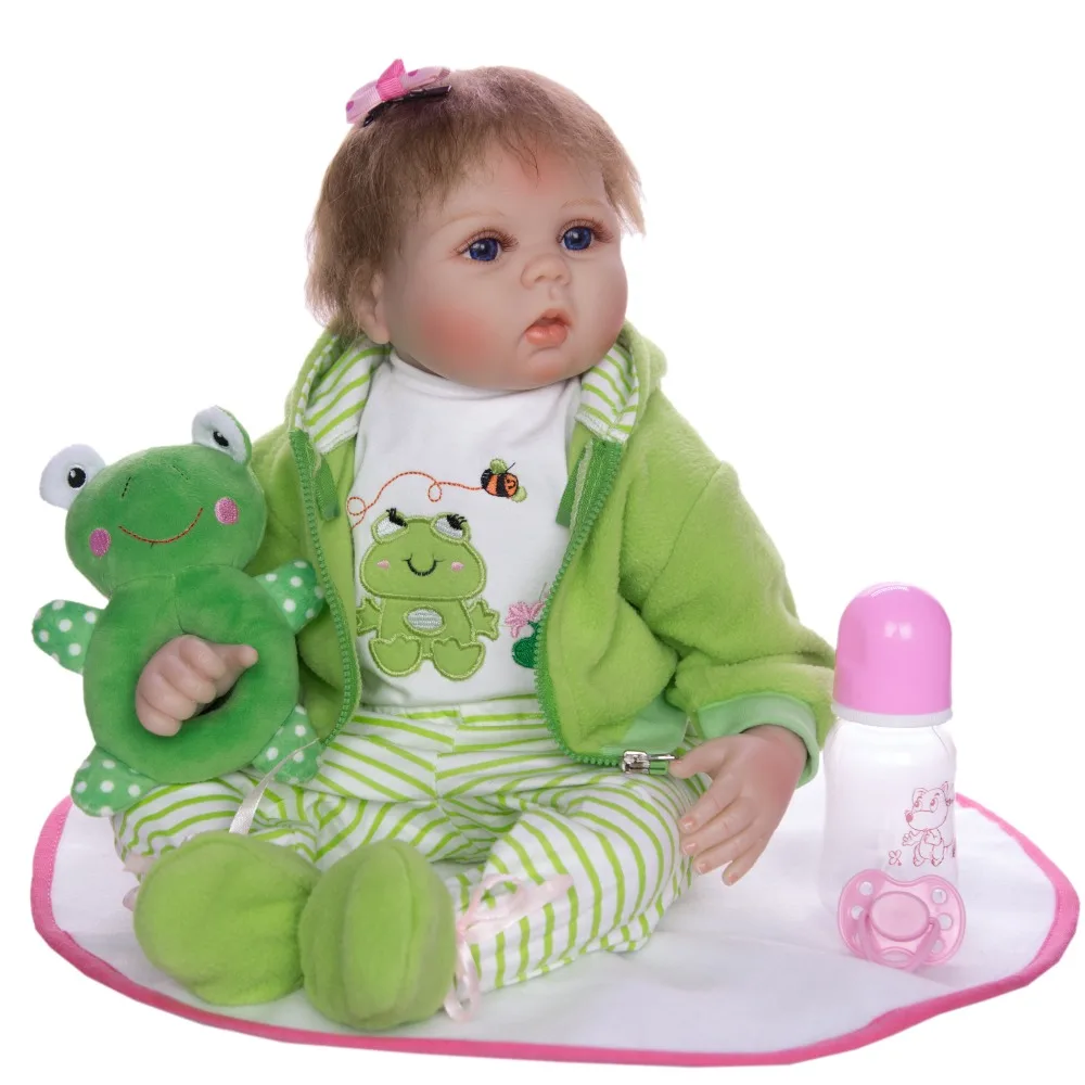 

Cute Reborn Baby Doll in frog Suits 22 Inch Soft Silicone Newborn Girl Boy Dolls Bebe Reborn Bonecas Children gift