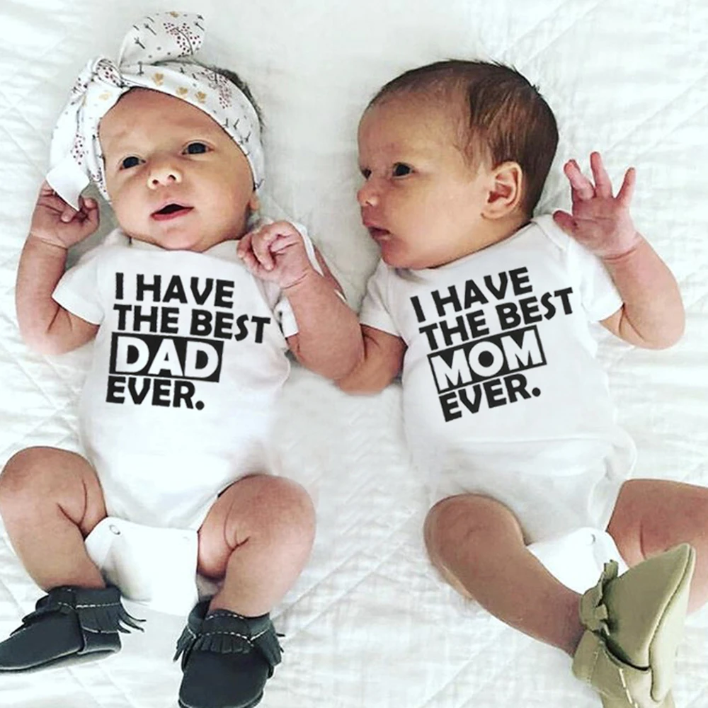 Хлопковый комбинезон для Близнецов с надписью «I Have The Best Dad and Mom Ever»; Забавный комбинезон для новорожденных мальчиков и девочек