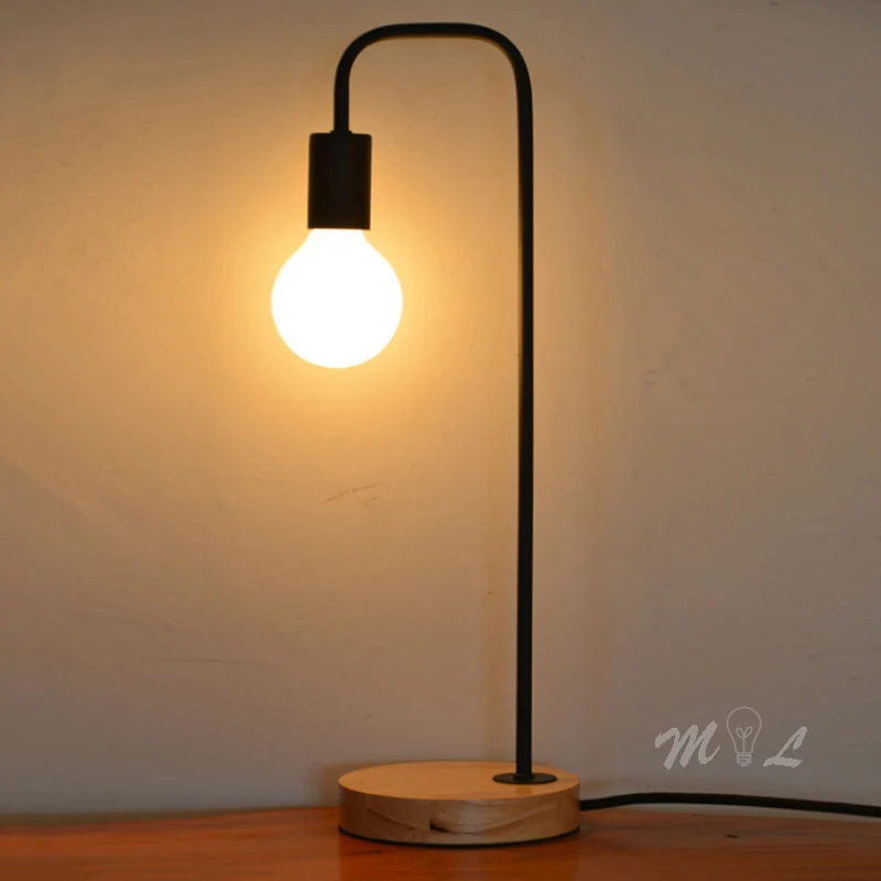 Настольная лампа в современном минималистичном стиле деревянные светильники