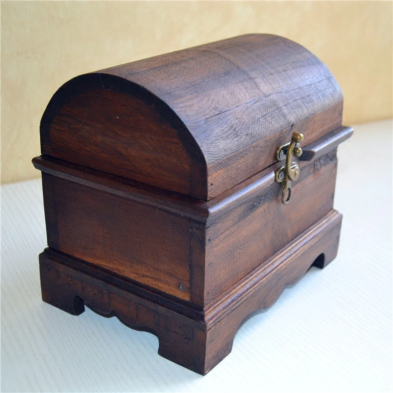 

European jewelry box cabinet ornaments storage box jewelry box necklace small storage box European retro