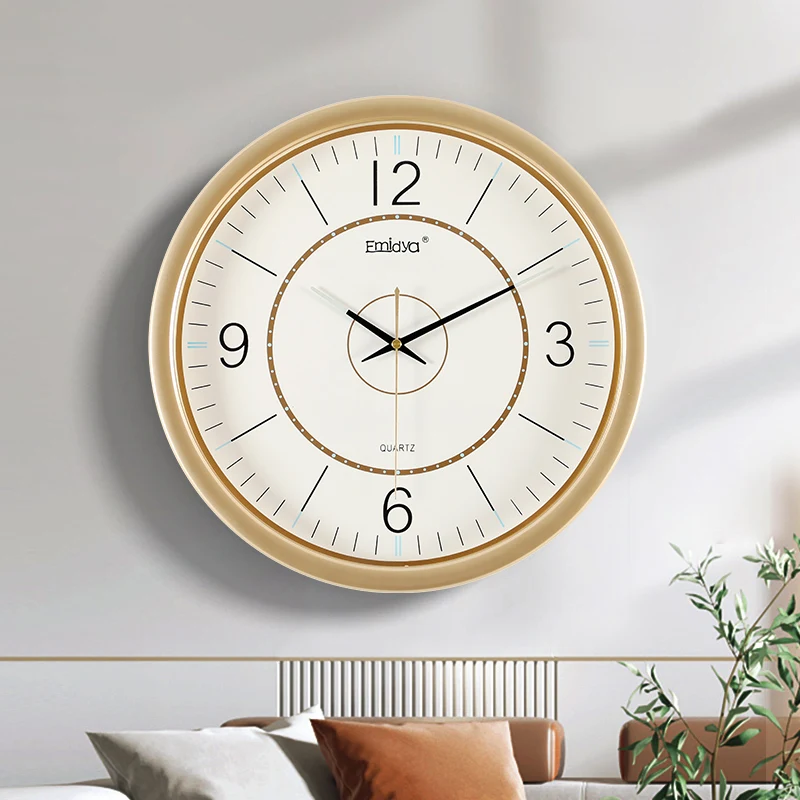 

Round Simple Wall Clock Modern Design Living Room Silent Luminous Creative Wall Clock Mechanism Reloj De Pared Home Decoration 5