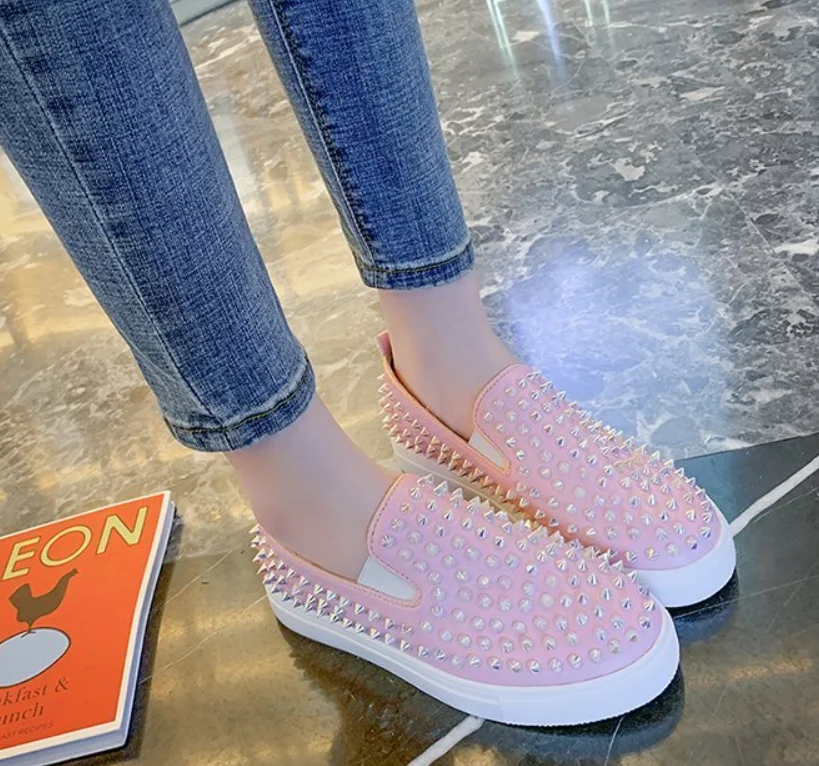 

Comfortable Women Loafers Flats Canvas Revits Couple Flat Platform Shoes Woman Black Flat Heels Students Shoe