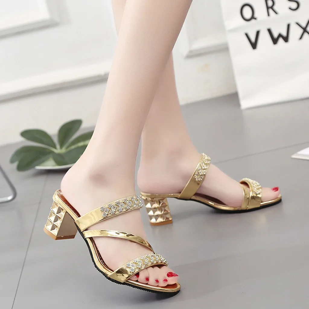 Летние женские розовые босоножки на квадратном каблуке Роскошные пляжные