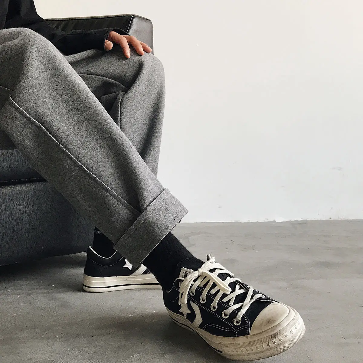 

2020 Winter Men's Fashon Thickened Woollen Pants Fashion Straight Casual Pants Streetwear Grey/black Color Trouser M-2XL