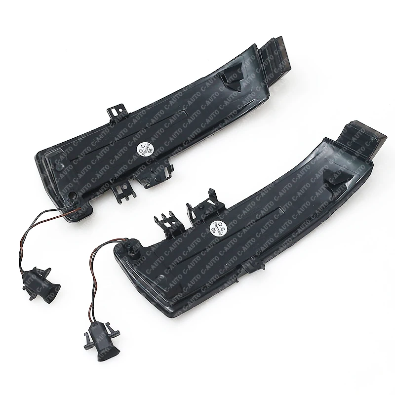 

2pcs Dynamic LED side mirror indicator for Mercedes-Benz A B C E S CLS CLA GLA GLK Class W221 W212 W204 W176 W246 X156 C204 C117