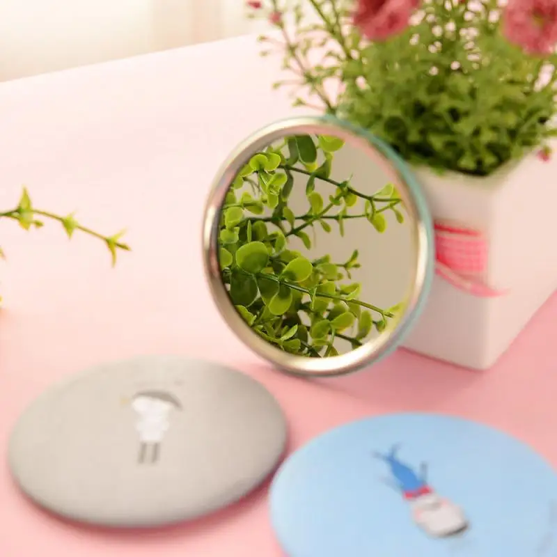 Мини зеркало для макияжа компактное карманное с цветочным рисунком портативное