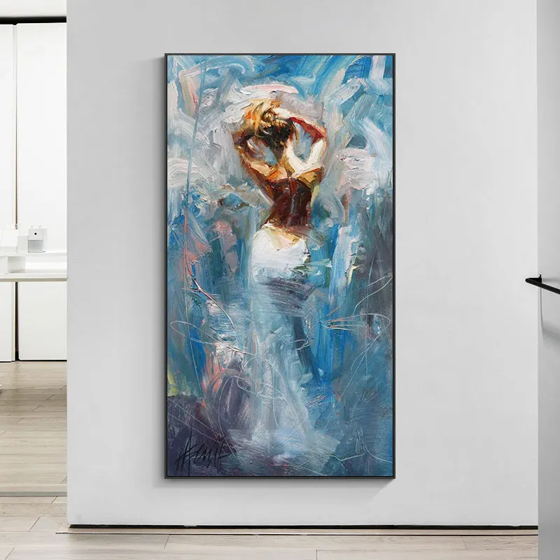 Абстрактное искусство с девушкой играющей скрипкой и танцующей картиной на