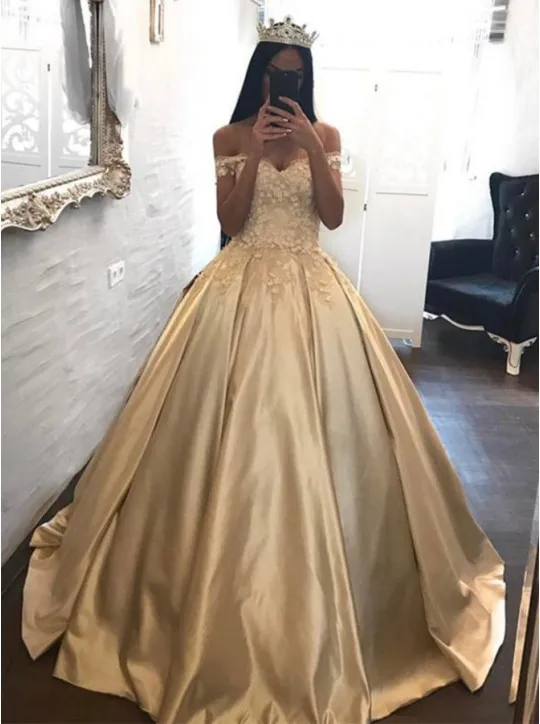 Платье принцессы Quinceanera элегантное бальное платье золотистого цвета с цветами и