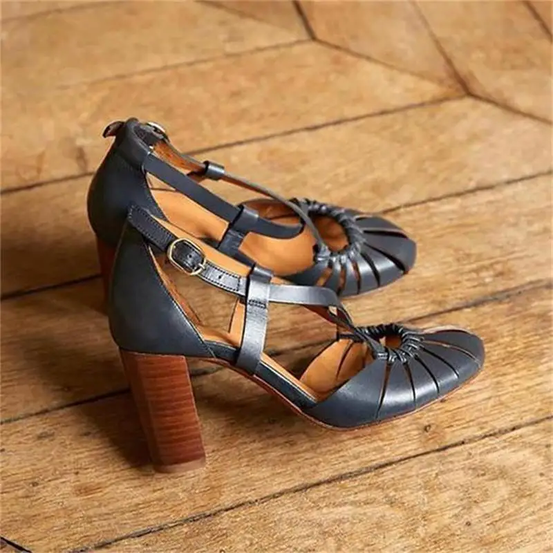 

Women's Breathable Fashion Daily Leisure Spring Summer Autumn Evening Party Solid High Heel Button Classic Sandals YX251