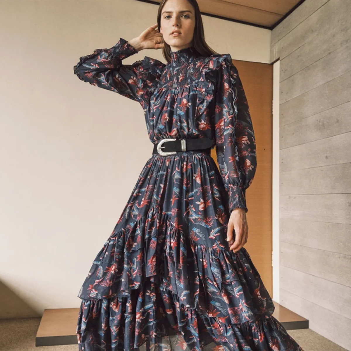 

Autumn Holiday Boho Ruffles Maxi Dress Floral Print Chiffon Vintage Long Dress Women Half High Collar Drawstring Waist Vestidos
