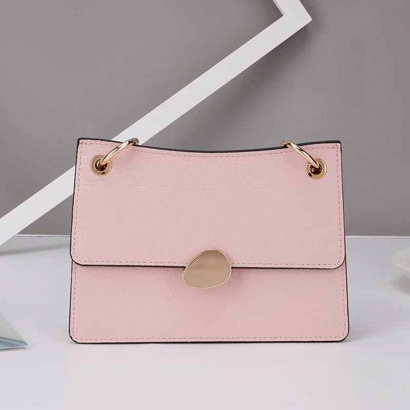 

Женская сумка под руку 2020 Новая модная квадратная сумка на ремне с цепочкой сумка через плечо