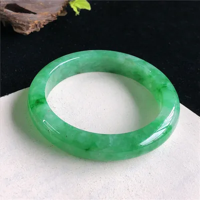 

Zheru jewelry natural Burmese emerald green 54mm-64mm bracelet elegant princess jewelry for mother and girlfriend