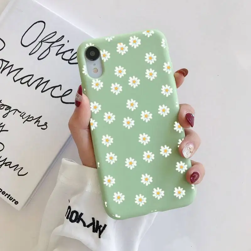 

Summer flower small daisies Phone Case for iphone 13 11 12 mini pro max 7 8 plus 6 6s x xs max xr coque