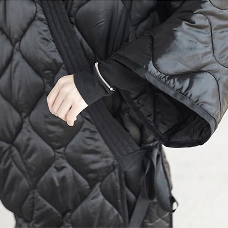 

Winter Female New V-Neck Long Wadded Cotton Coat Women Harajuku Fashion Argyle Belt Parkas Ladies Personality Black Jacket JQ512