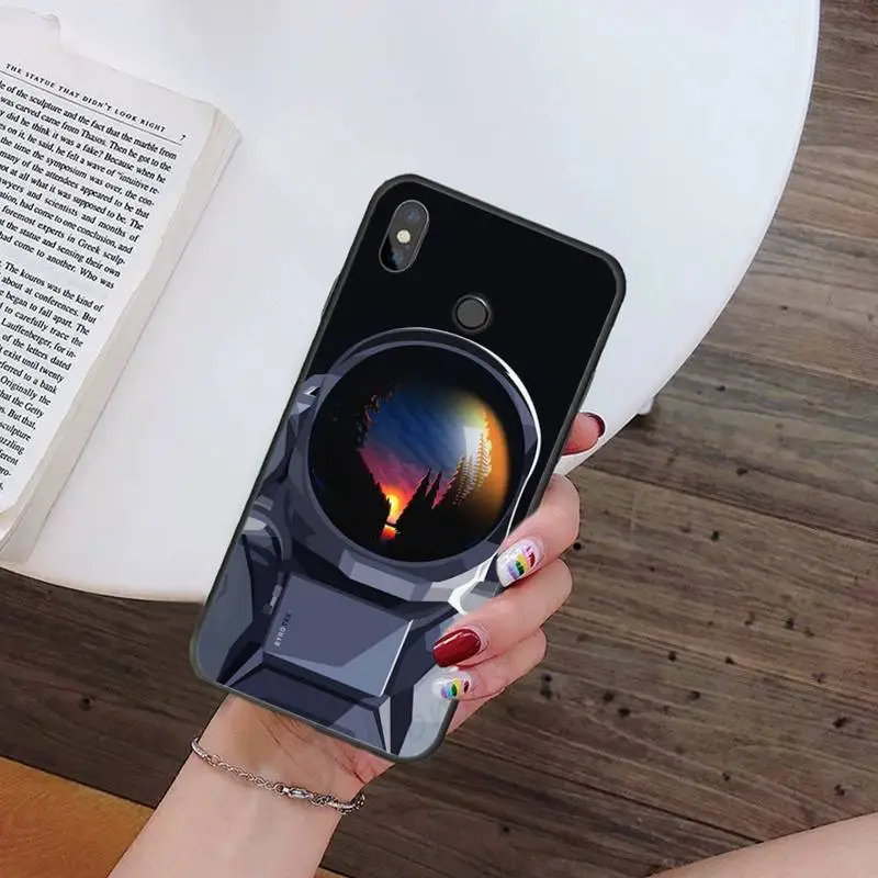 

ins romantic fantasy astronaut Phone Case For Xiaomi Redmi mi note max 3 5 6 8 9 10 t S SE lite pro Soft Silicone mobile bags