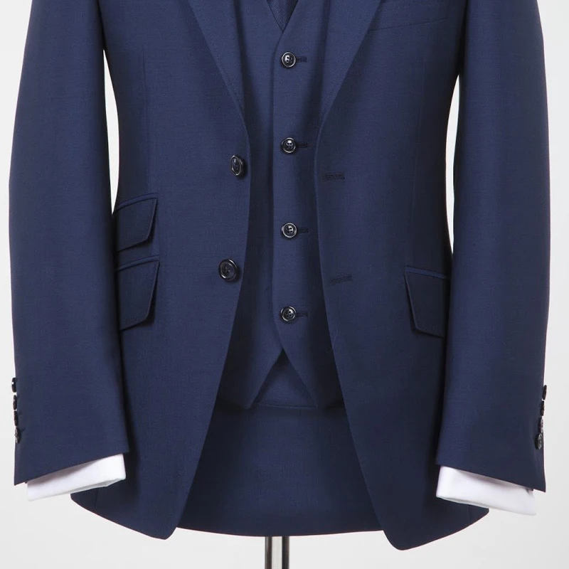 Темно-синий строгий смокинг для жениха 3 предмета мужской модный комплект в