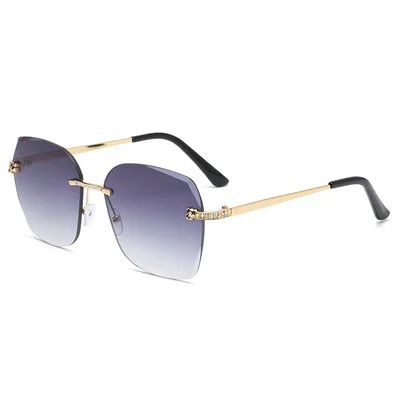 

New Fashion Sunglasses Lover Couples Big Frame Cool Sunglasses Street Shooting Exquisite Colorful Sunshade Mirror 2021 Style