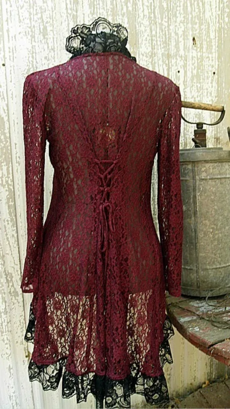 

Sexy Lace Medieval Dress woman Gothic Long Sleeve Cardigan Halloween Cosplay Costume Women Pirate Jacket Jacket Plus size S-4XL