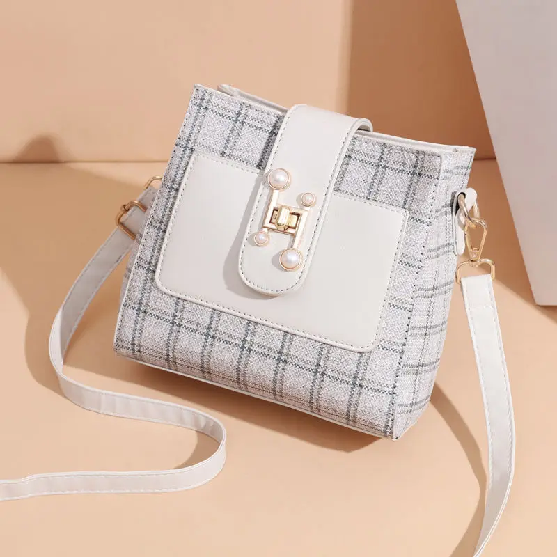 

Plaid Bucket Bag Hasp Sweet Ladies Handbag Leather Luxury Designer Shoulder Crossbody Bags Evening Purses Pearls Small 2021 New