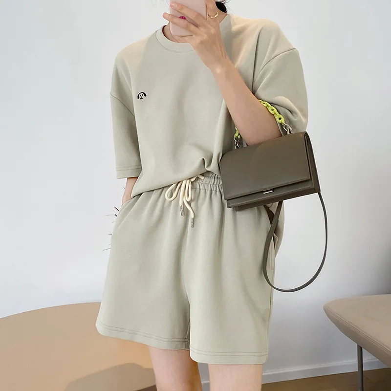 

Women's Embroidered Thin Sweatshirt Pullover + Tracksuit Sports Summer 2021 Korean Casual Loose T-shirt+shorts Two Peices Set