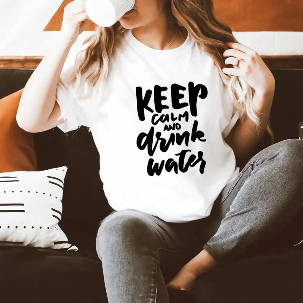 Женская футболка с принтом Keep Calm And Drink Water забавная Повседневная винтажная