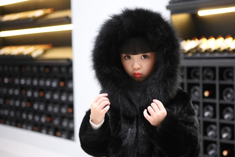 Шубка из натурального меха норки для девочек детская модная шубка с капюшоном