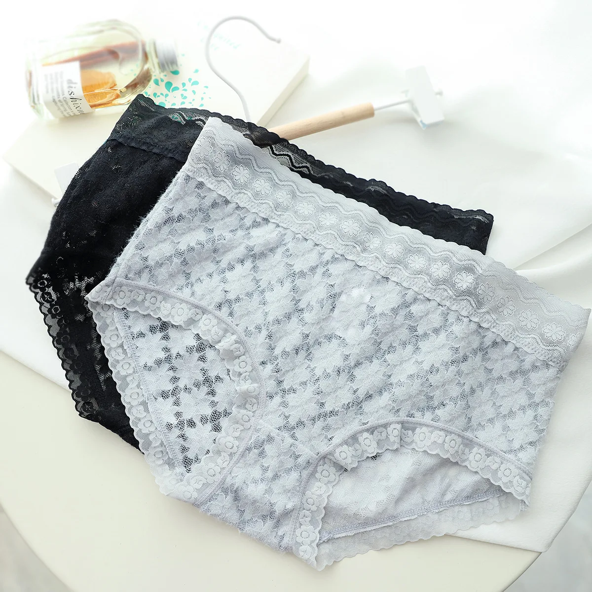 

Autumn winter sweet fluffy lace Seamless Panties women Japanese Mid-rise young girl underwear briefs NM28