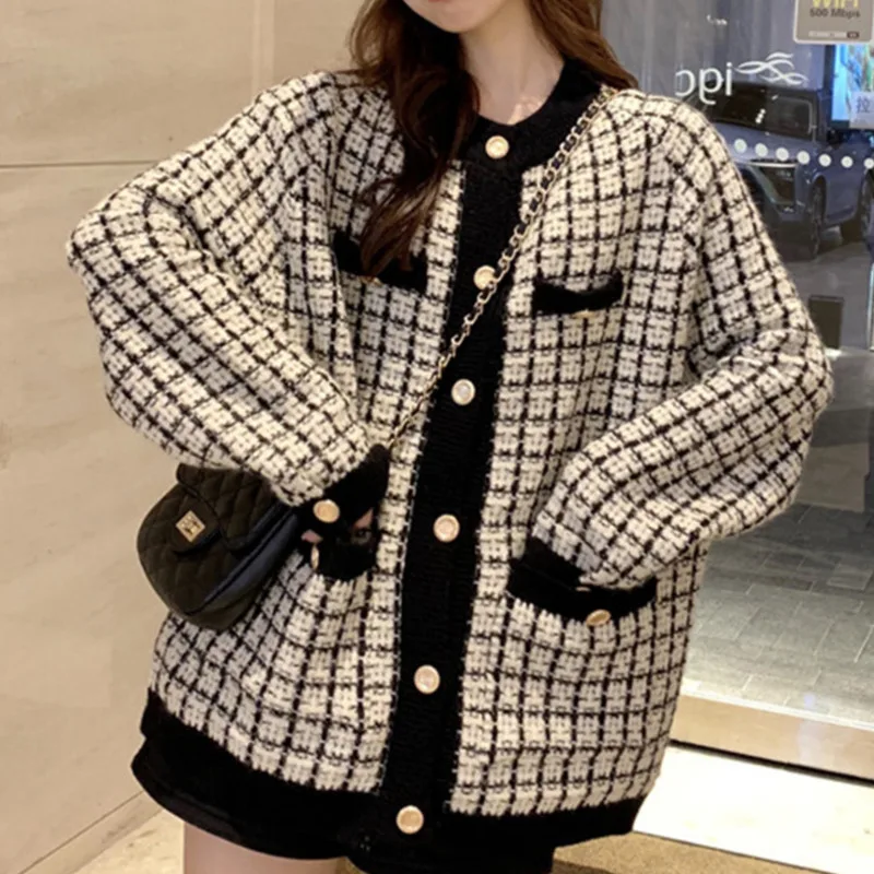 

Autumn 2021 New Sweater Coat Retro Shirt Check Long Sleeve Single Breasted Plaid Loose Knit Cardigan Tide Ladies QB321
