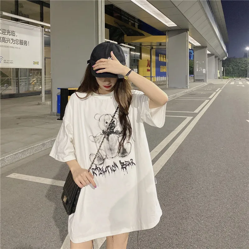 

2020 new summer Korean cotton loose printing Fresh and sweet Cartoon Bear pattern large women's Short sleeve T-shirt for women