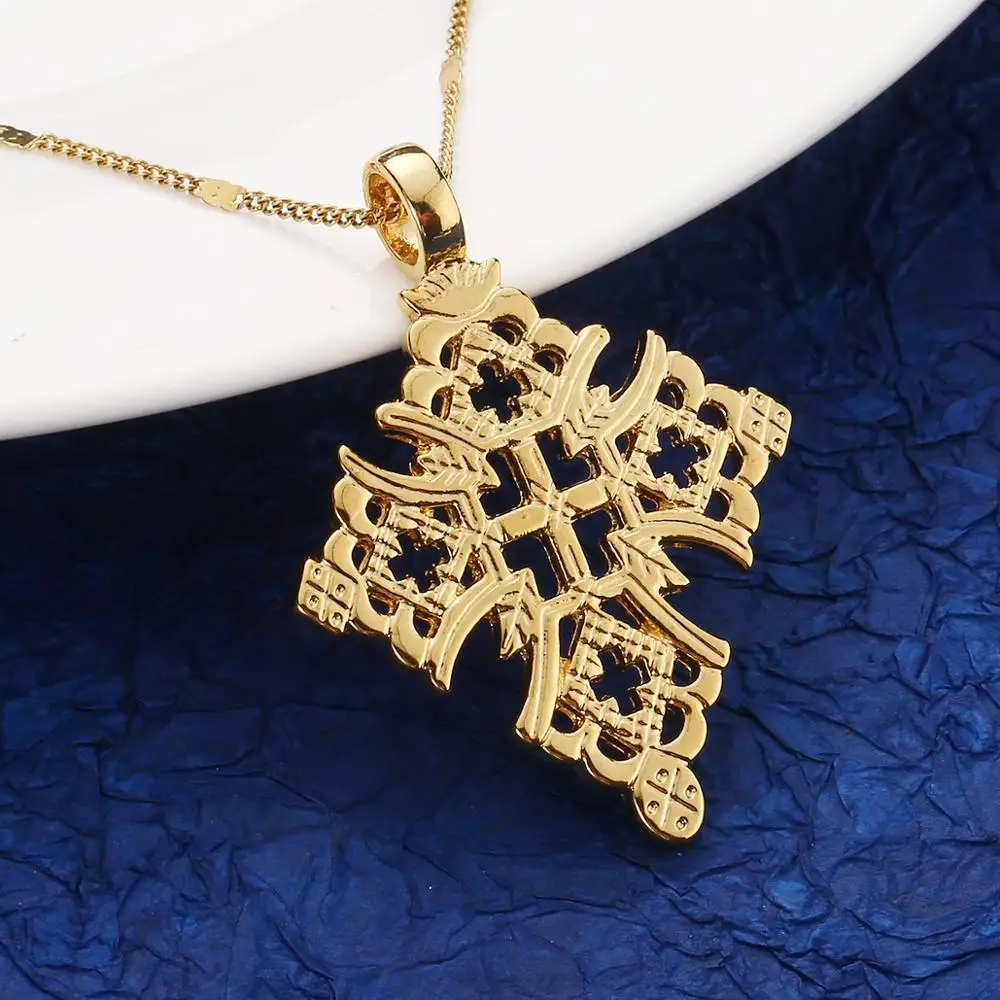 Модное ожерелье с золотым наполнителем и кулоном ювелирное изделие |