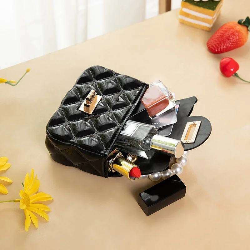 

Mini Handbag Women Hot Sale Shoulder Messenger Portable Chain Bag Girl PVC Jelly Bags Pearl Crossbody Small Square Bag Girls