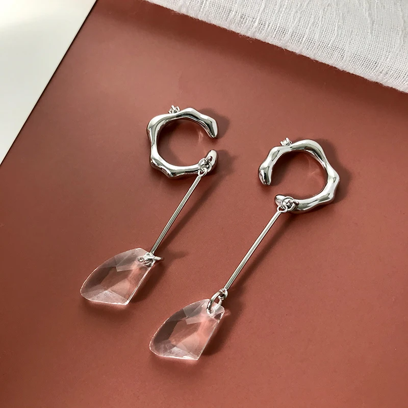Серьги клипсы с кристаллами женские эффектные ювелирные украшения в стиле панк