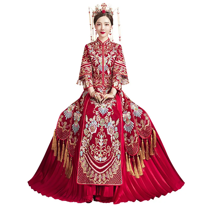 

Women Banquet Bride Dress Chinese Traditional Wedding Mandarin Collar Three-Quarter Sleeve Embroidery Cheongsam китайская одежда