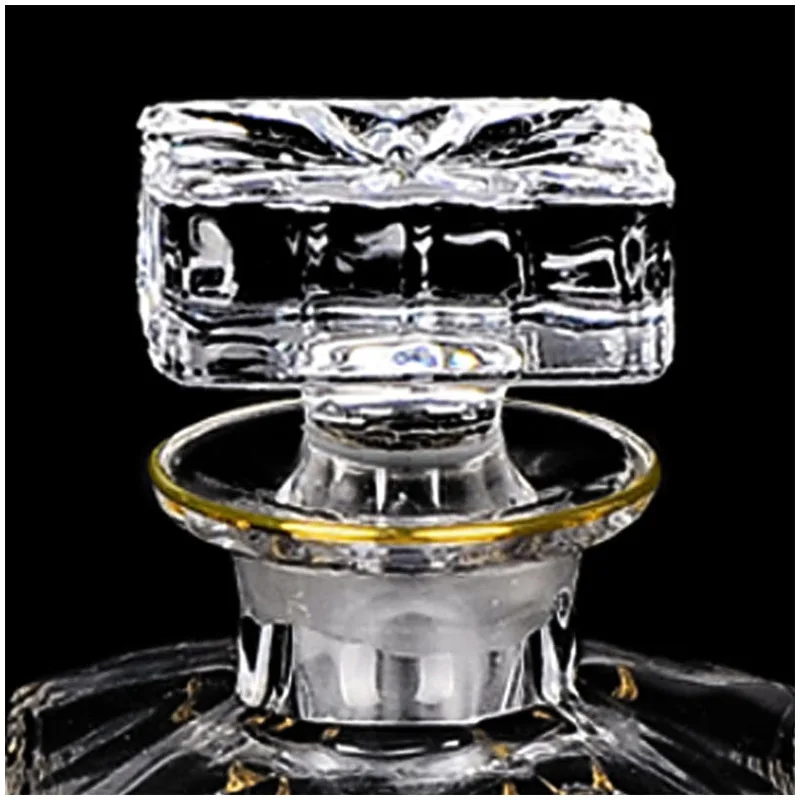 

crystal glass Lead-free Whiskey Decanter for Liquor Scotch Bourbon or Wine 200901-07