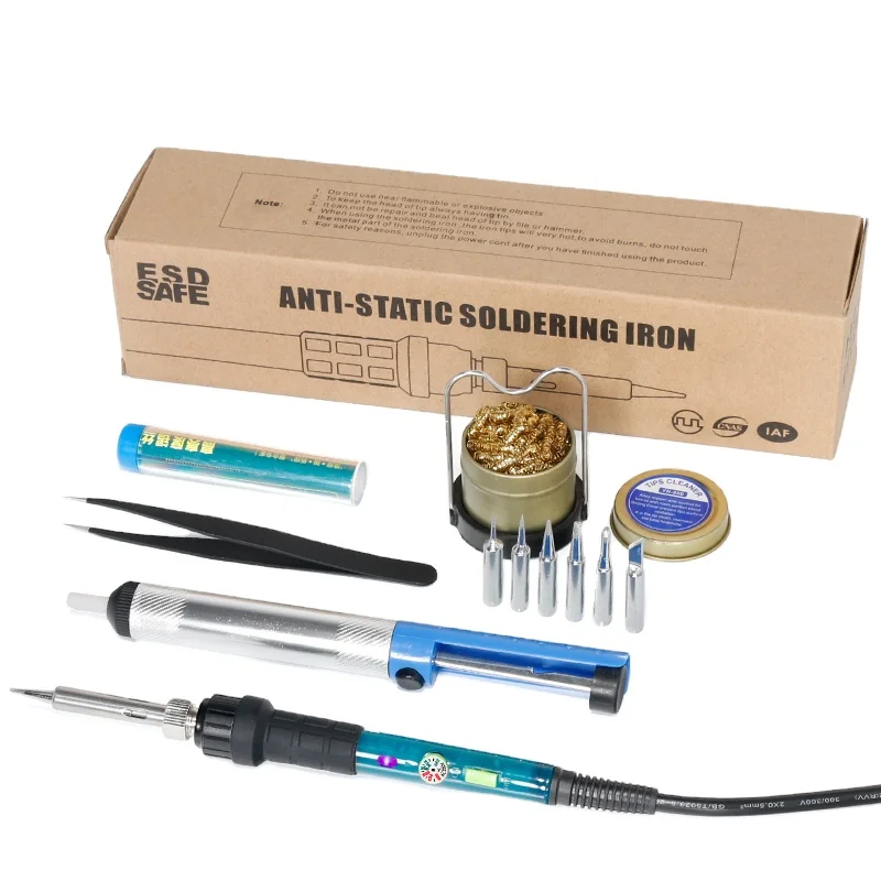 

Электрический паяльник с регулируемой температурой и наконечниками паяльника