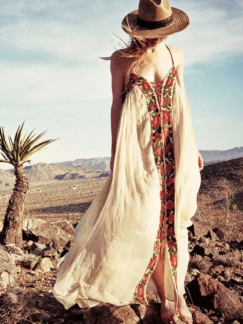 

Boho Inspired Summer Dresses Strapless floral embroidery sexy White maxi Dress long women Dresses hippie chic Vestido Robes