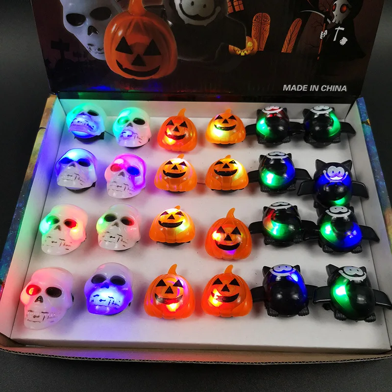 

2021 Halloween LED Flashing Finger Rings Children Adults Pumpkin Ghost Rings Finger Light Rave Glowing Rings Glow Party Supplies