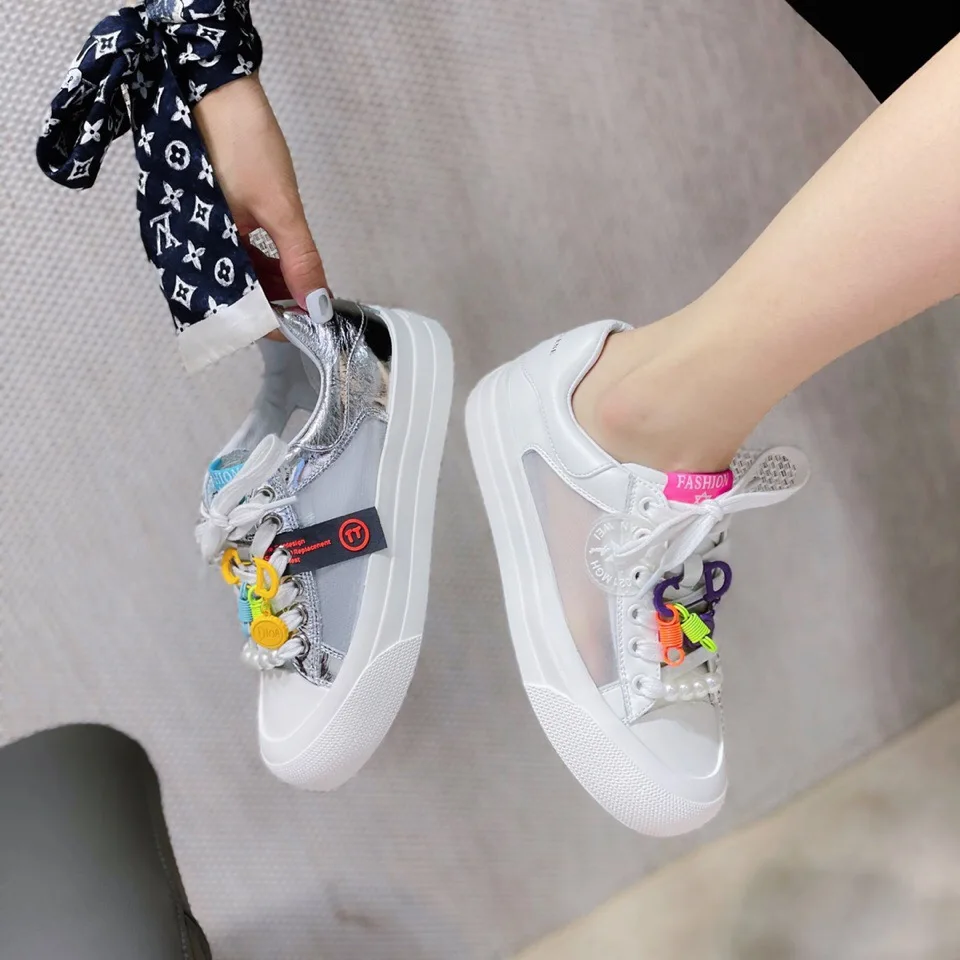 

Туфли женские на толстой подошве, повседневные прозрачные, массивные, с жемчугом, роскошные брендовые уличные модные кроссовки, лето