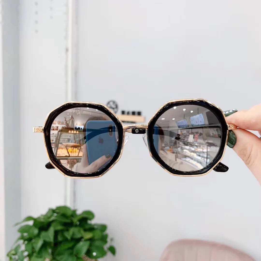 

Vintage Kids Sunglasses Child Sun Glasses Round Flower Gafas Baby Children UV400 Sport Sunglasses Girls Boys Oculos De Sol